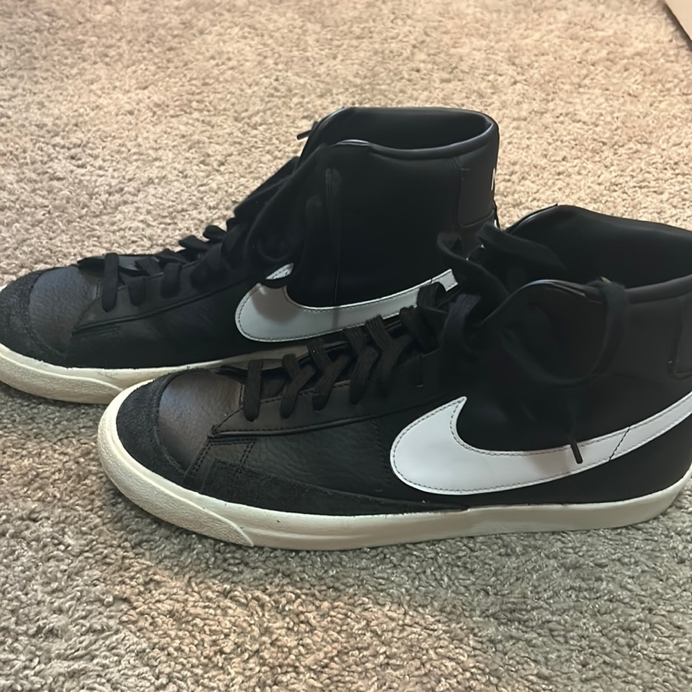 Men’s Nike Blazer Shoes